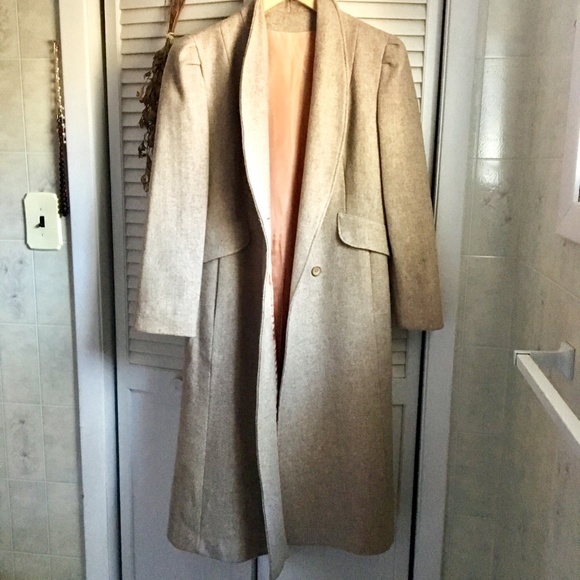 Vintage} Creamy Grey Long Wool Maxi Coat, 8 - Picture 5 of 8